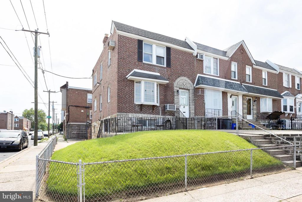 4240 SHELMIRE AVE, Philadelphia, PA 19136