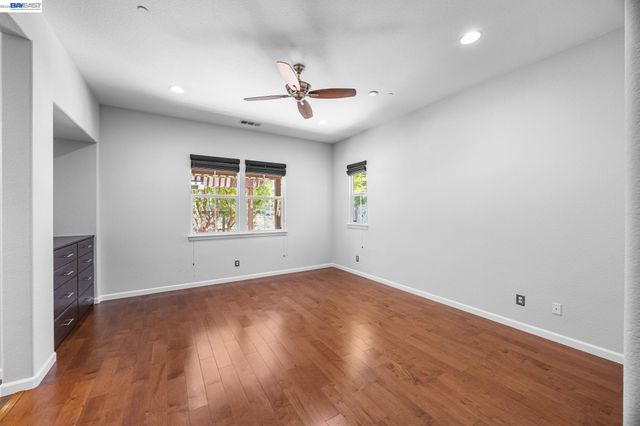 2681 Rivers Bend Cir, Livermore, CA 94550