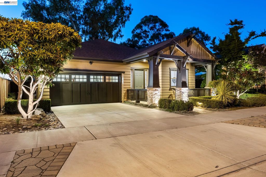 2681 Rivers Bend Cir, Livermore, CA 94550