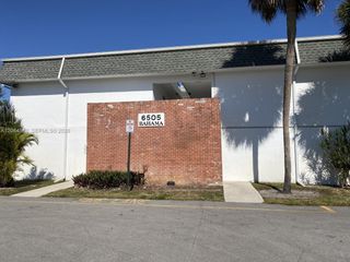 6505 Winfield Blvd B-19, Margate, FL 33063