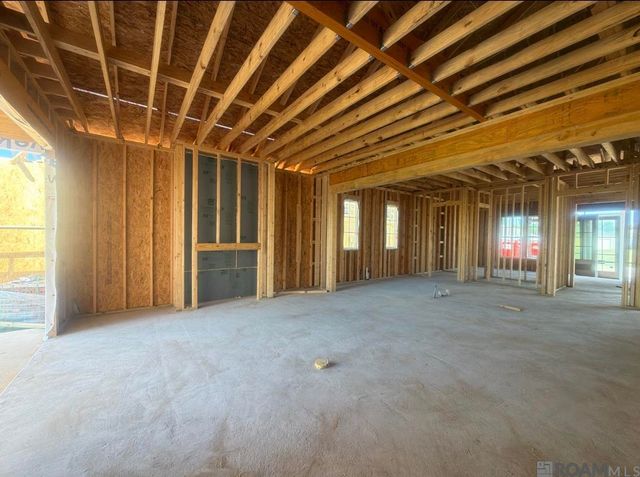 187 Peary Way, Thibodaux, LA 70301