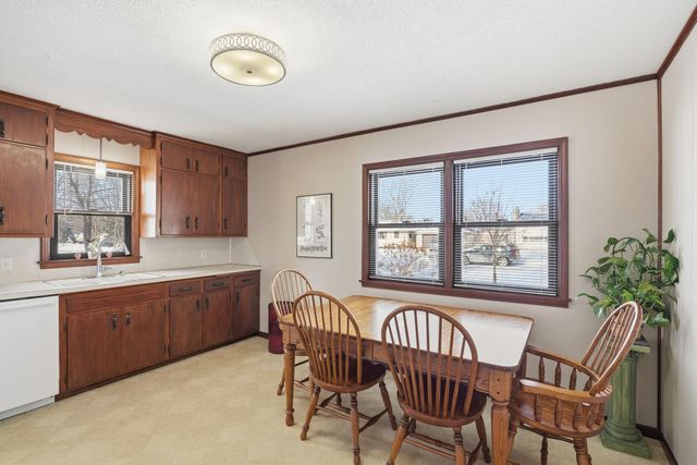 2200 Gardenette Drive S, White Bear Lake, MN 55110