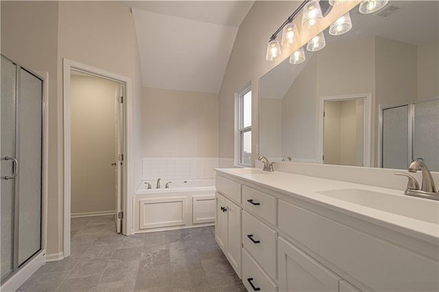 10153 N Brighton Avenue, Kansas City, MO 64156