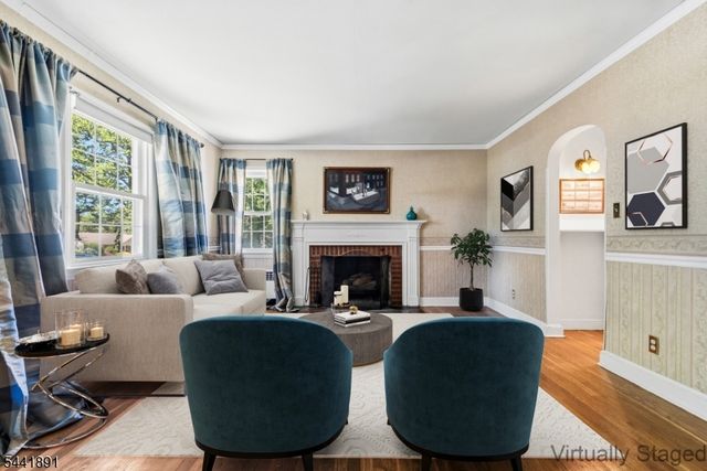 240 Summit Rd, Mountainside Boro, NJ 07092