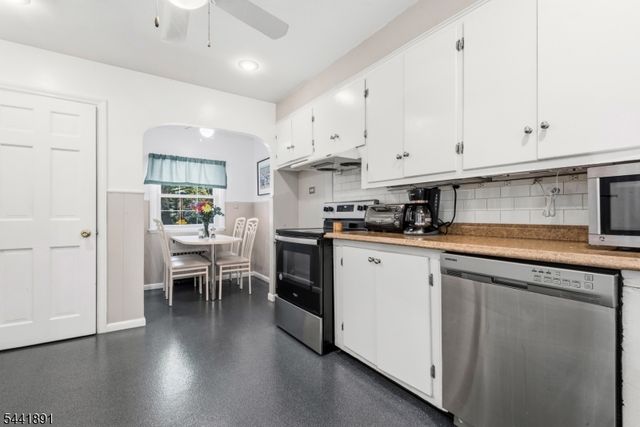 240 Summit Rd, Mountainside Boro, NJ 07092