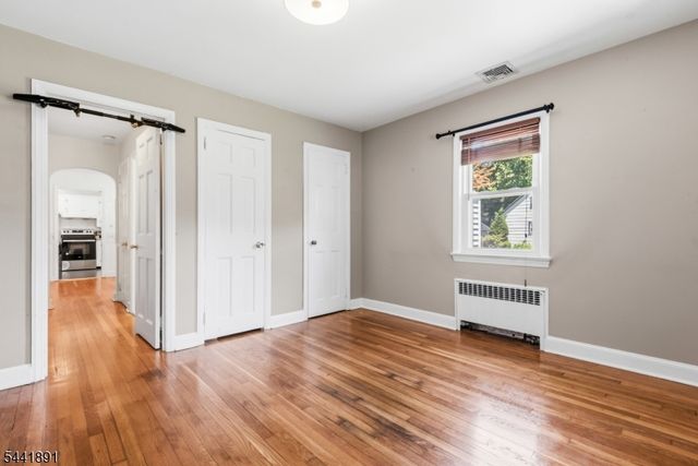 240 Summit Rd, Mountainside Boro, NJ 07092
