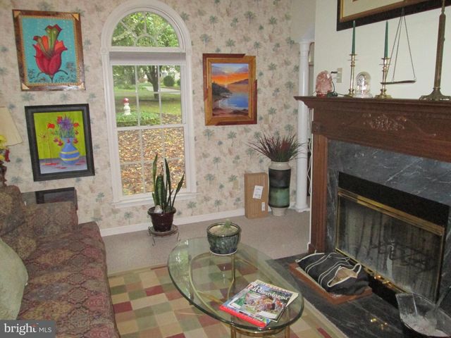 17 TRIPLETT CT, Dillsburg, PA 17019