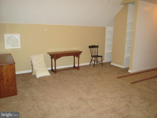 17 TRIPLETT CT, Dillsburg, PA 17019
