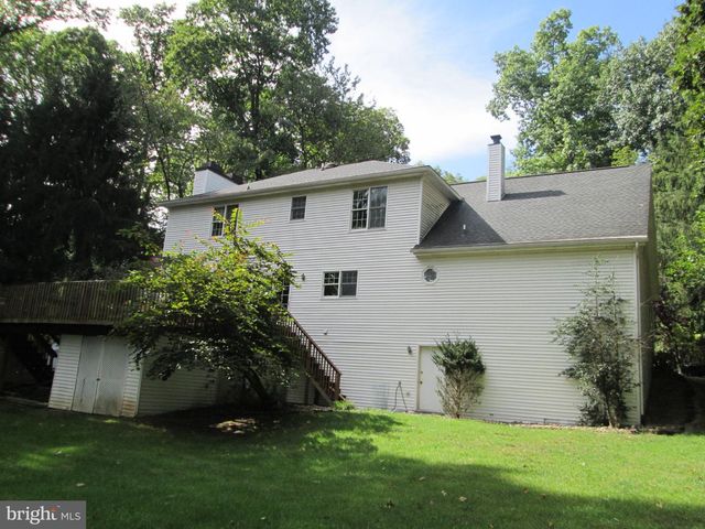 17 TRIPLETT CT, Dillsburg, PA 17019