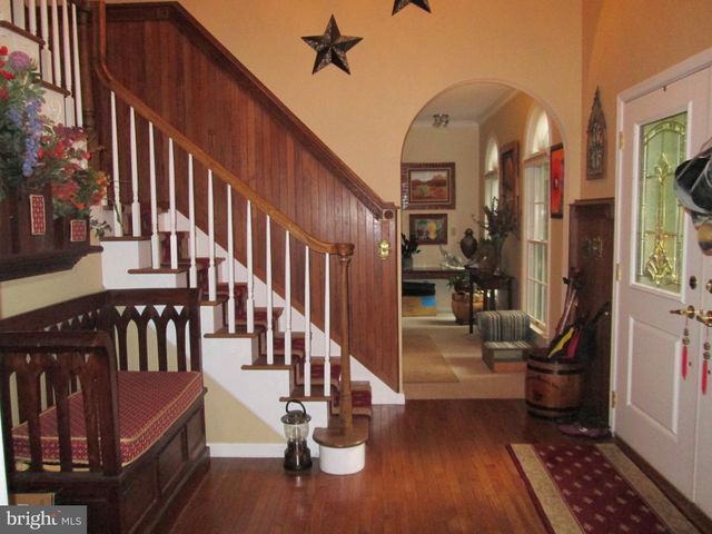 17 TRIPLETT CT, Dillsburg, PA 17019