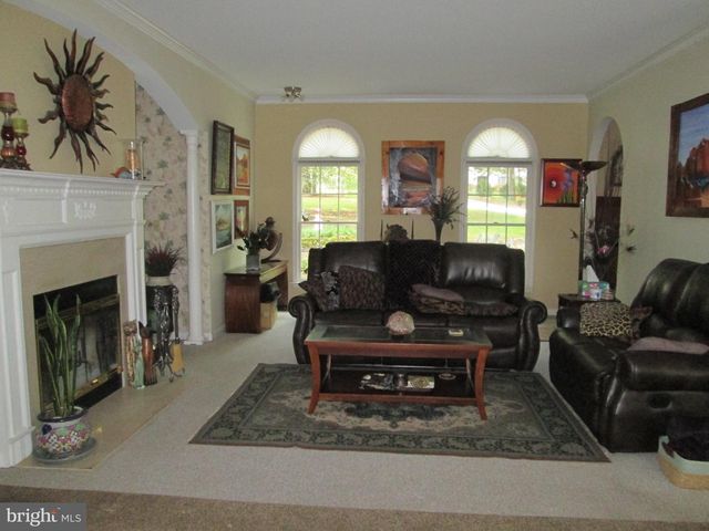 17 TRIPLETT CT, Dillsburg, PA 17019