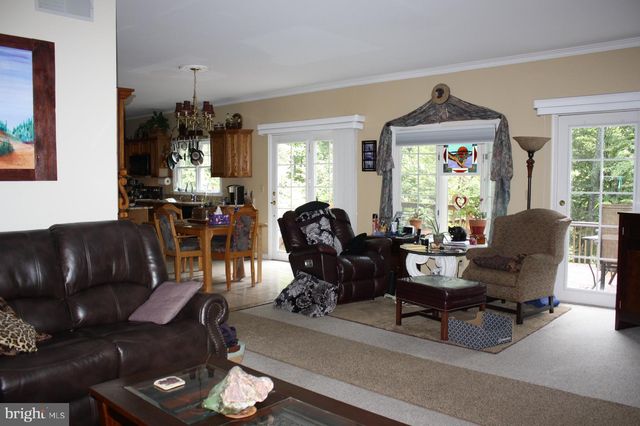 17 TRIPLETT CT, Dillsburg, PA 17019