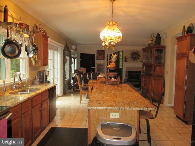 17 TRIPLETT CT, Dillsburg, PA 17019