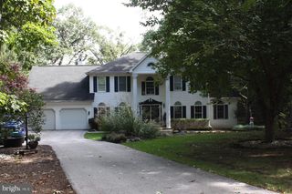 17 TRIPLETT CT, Dillsburg, PA 17019