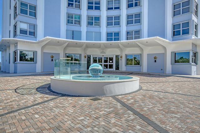 5200 N OCEAN Drive 1703, Singer Island, FL 33404