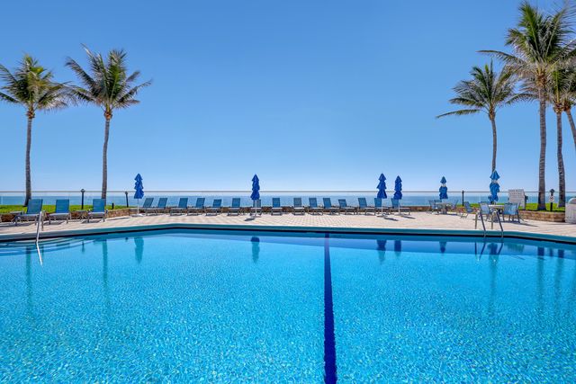 5200 N OCEAN Drive 1703, Singer Island, FL 33404
