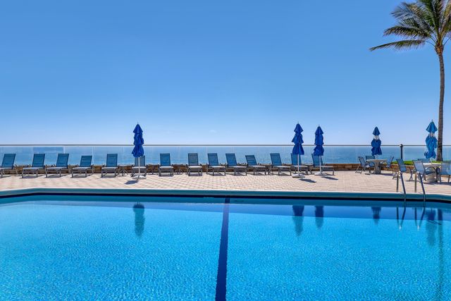 5200 N OCEAN Drive 1703, Singer Island, FL 33404