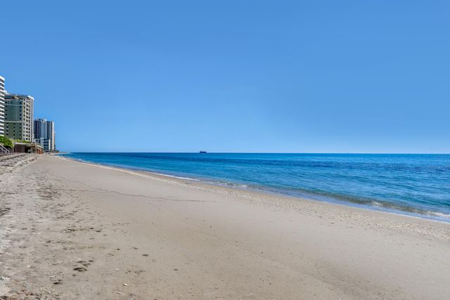 5200 N OCEAN Drive 1703, Singer Island, FL 33404