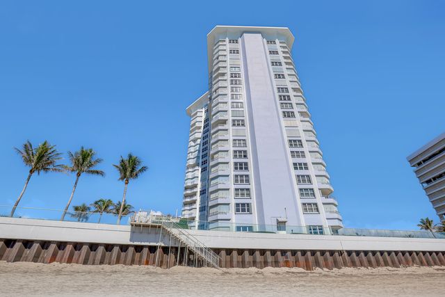 5200 N OCEAN Drive 1703, Singer Island, FL 33404