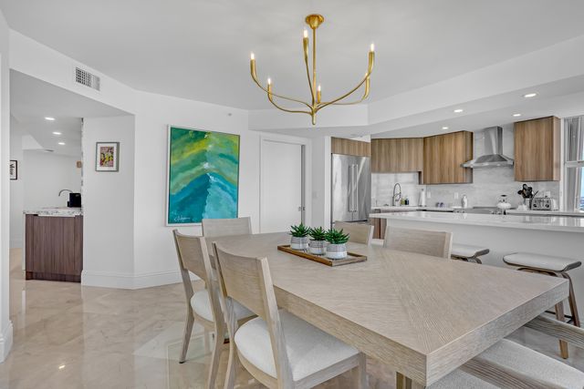 5200 N OCEAN Drive 1703, Singer Island, FL 33404
