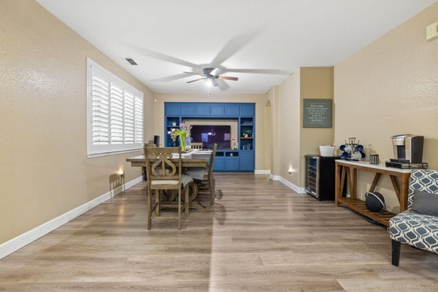 2467 Ship Rock Avenue, Tulare, CA 93274