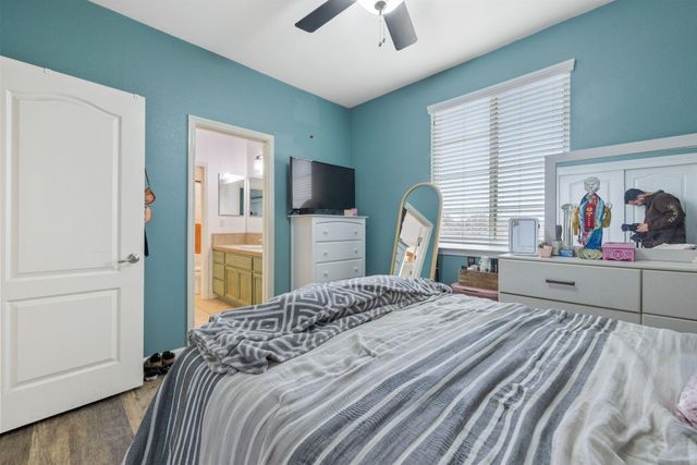 2467 Ship Rock Avenue, Tulare, CA 93274