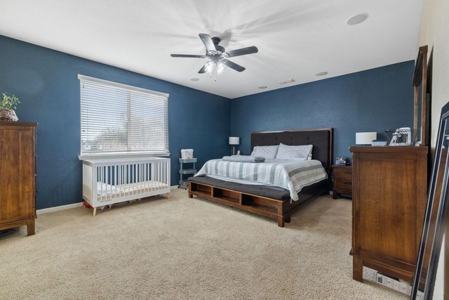 2467 Ship Rock Avenue, Tulare, CA 93274