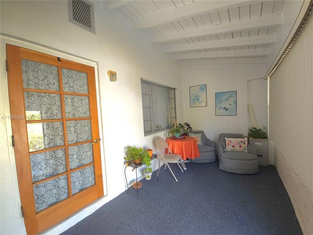 1033 N 19th Ave, Hollywood, FL 33020