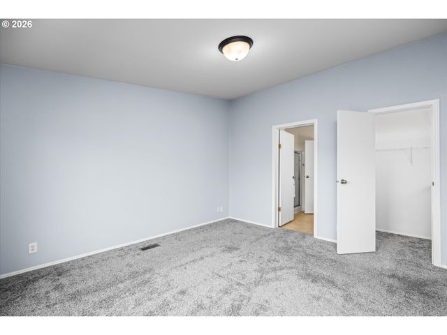 2569 MAIA Loop, Springfield, OR 97477