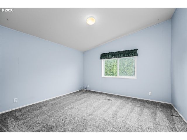 2569 MAIA Loop, Springfield, OR 97477