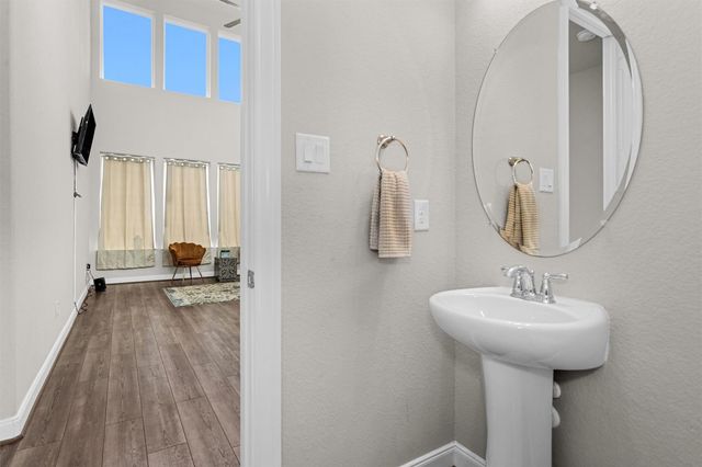 17685 Martin Creek Lane, Conroe, TX 77316