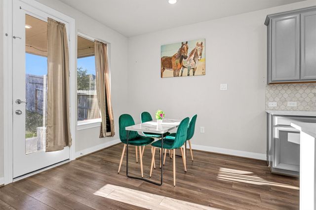 17685 Martin Creek Lane, Conroe, TX 77316