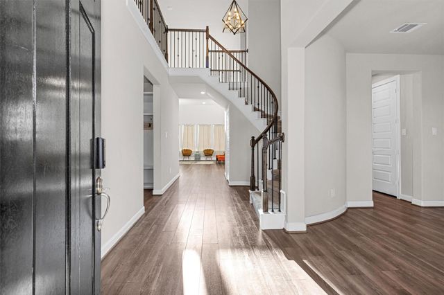 17685 Martin Creek Lane, Conroe, TX 77316