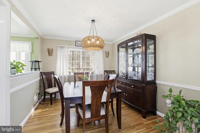 5303 RUSSETT RD, Rockville, MD 20853