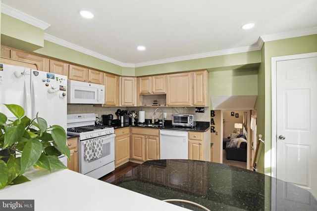 5303 RUSSETT RD, Rockville, MD 20853