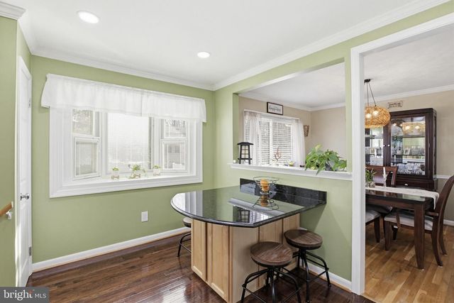 5303 RUSSETT RD, Rockville, MD 20853