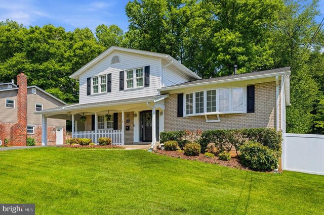 5303 RUSSETT RD, Rockville, MD 20853