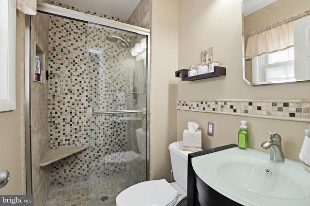5303 RUSSETT RD, Rockville, MD 20853