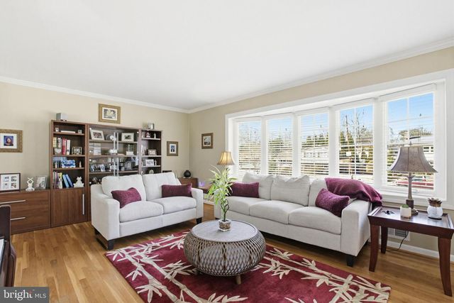 5303 RUSSETT RD, Rockville, MD 20853