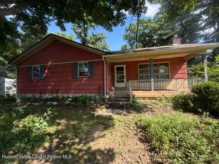 6190 U.S. 9, Rhinebeck, NY 12572