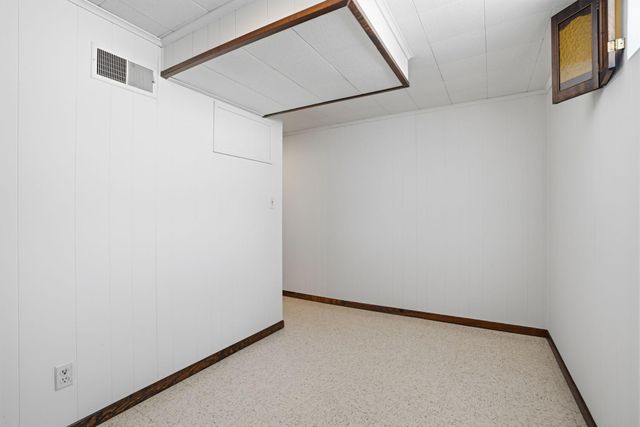 4315 6th Street NE, Columbia Heights, MN 55421