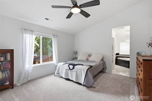 219 NW 153rd Street, Vancouver, WA 98685