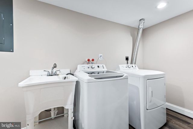 105 WARFIELDSBURG RD, Westminster, MD 21157