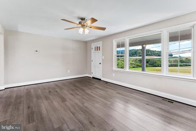 105 WARFIELDSBURG RD, Westminster, MD 21157