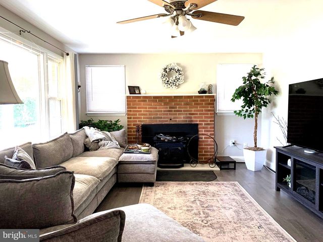 105 WARFIELDSBURG RD, Westminster, MD 21157