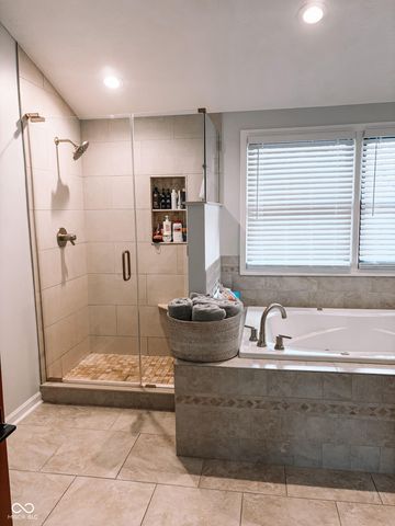 3805 S Village Drive, New Palestine, IN 46163