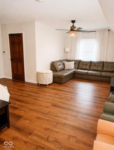 3805 S Village Drive, New Palestine, IN 46163