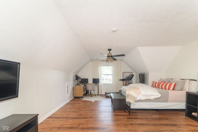 3805 S Village Drive, New Palestine, IN 46163
