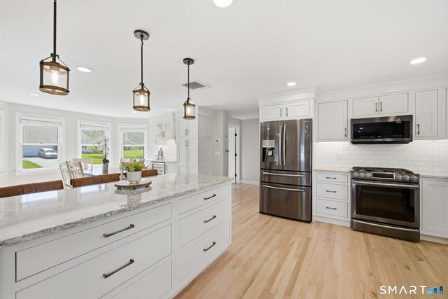 50 Pheasant Way, South Windsor, CT 06074