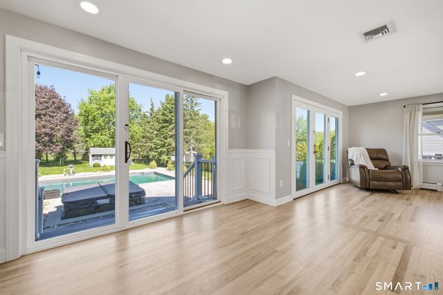 50 Pheasant Way, South Windsor, CT 06074
